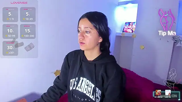 zoe connor19 online show from February 18, 2026, 8:16 pm