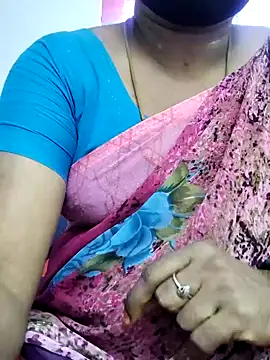 Snapshot of Tamilrojanew chatting on June 10, 2026, 9:08 am Tamilrojanew online show from June 10, 2026, 9:08 am
