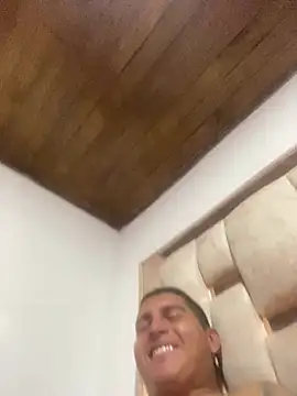 Little aphrodite online show from February 19, 2026, 9:55 pm