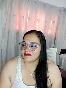 emily sweet13 online show from March 4, 2025, 7:01 pm