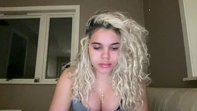 brithneysquirt online show from March 10, 2026, 8:14 pm