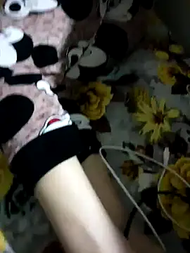 Snapshot of nouramaroc chatting on February 12, 2025, 7:02 pm nouramaroc online show from February 12, 2025, 7:02 pm