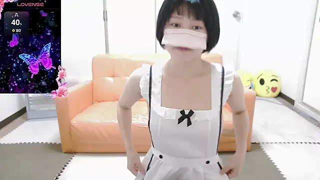 minamina1221 online show from April 17, 2026, 5:16 pm