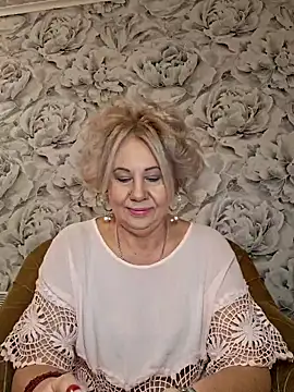 Snapshot of PALETT chatting on December 7, 2024, 2:42 am PALETT online show from December 7, 2024, 2:42 am