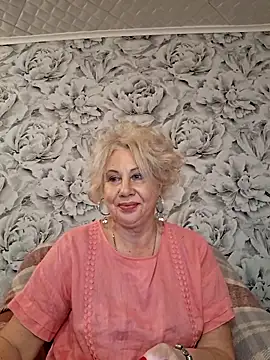 Snapshot of PALETT chatting on February 14, 2025, 2:12 pm PALETT online show from February 14, 2025, 2:12 pm