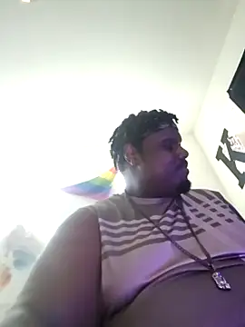 Snapshot of BigBossaNova69 chatting on November 16, 2025, 6:24 pm BigBossaNova69 online show from November 16, 2025, 6:24 pm