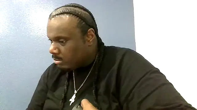 Snapshot of BigBossaNova69 chatting on April 18, 2026, 5:33 am BigBossaNova69 online show from April 18, 2026, 5:33 am