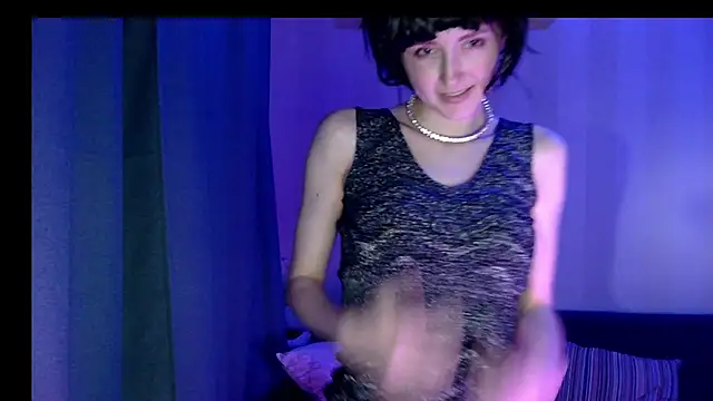 LilyXSky online show from February 21, 2025, 3:54 pm