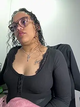 angela angels  online show from October 18, 2025, 2:03 am