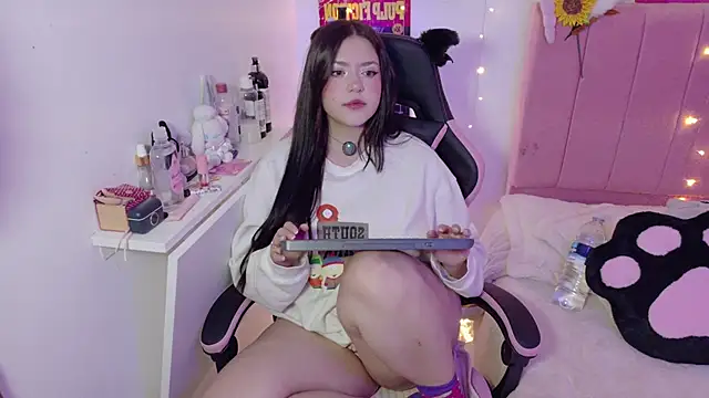 p3ach1 online show from March 24, 2026, 1:43 am