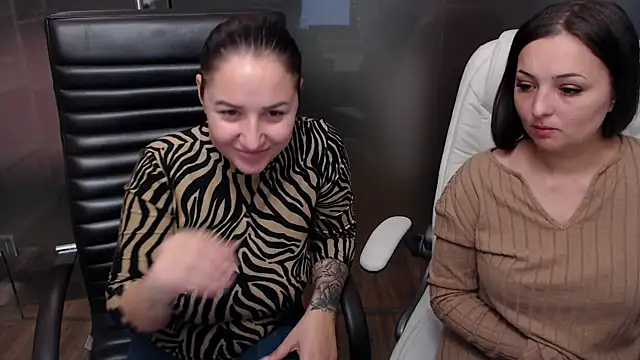 Amy--Samy online show from December 6, 2024, 1:44 pm