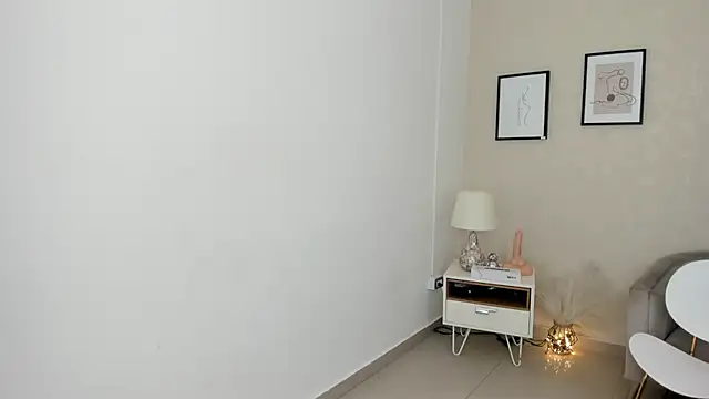 Snapshot of Hellen_coy chatting on January 29, 2025, 12:24 pm Hellen coy online show from January 29, 2025, 12:24 pm