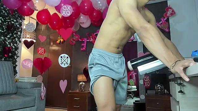  EUFRATES  online show from February 4, 2025, 2:43 pm