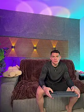  EUFRATES  online show from April 19, 2026, 7:38 pm