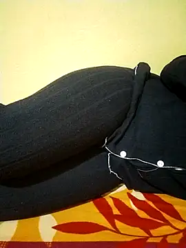 Snapshot of 3ahhd chatting on November 25, 2025, 10:59 am 3ahhd online show from November 25, 2025, 10:59 am