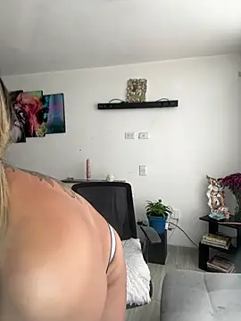 Snapshot of _Maraa chatting on February 19, 2026, 5:31 pm Maraa online show from February 19, 2026, 5:31 pm