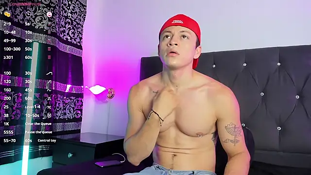 Angel Cuervo online show from March 3, 2025, 7:17 pm