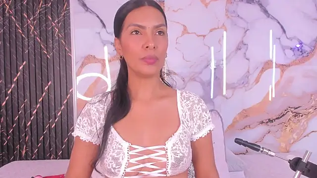 Alyson-a online show from March 22, 2026, 1:58 pm