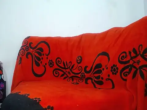 Snapshot of diamonmeli chatting on January 8, 2025, 12:37 pm diamonmeli online show from January 8, 2025, 12:37 pm