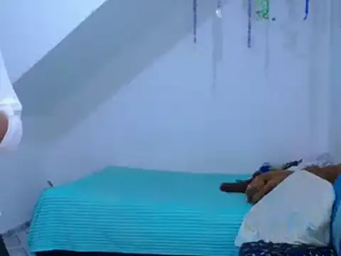 Snapshot of diamonmeli chatting on January 24, 2025, 2:07 am diamonmeli online show from January 24, 2025, 2:07 am