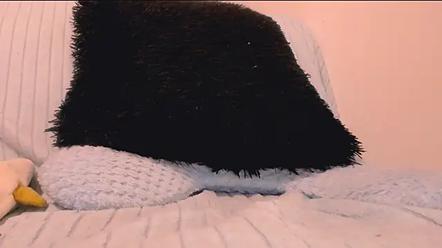 Snapshot of diamonmeli chatting on March 1, 2025, 3:27 pm diamonmeli online show from March 1, 2025, 3:27 pm