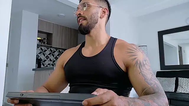 tony muscle online show from February 23, 2026, 8:06 pm