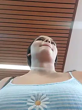 girl milk1 online show from December 26, 2024, 9:58 pm