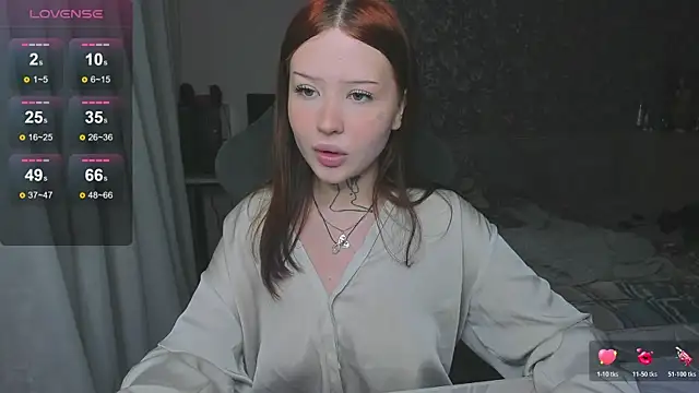 kate8ketee8 online show from December 14, 2025, 3:28 pm