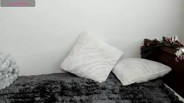 LillyDepp online show from January 14, 2026, 11:49 am