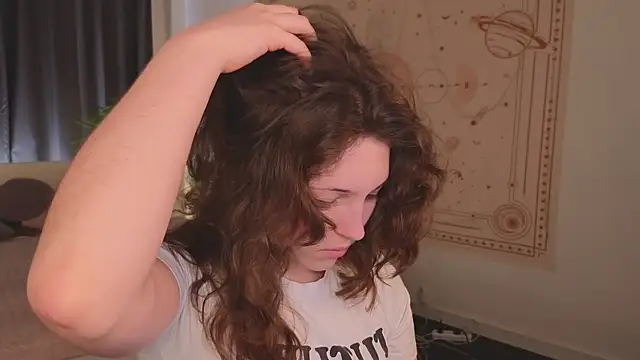 cherry lea online show from January 8, 2025, 4:22 pm