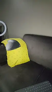 FreakySag 8888 online show from April 18, 2026, 5:06 pm