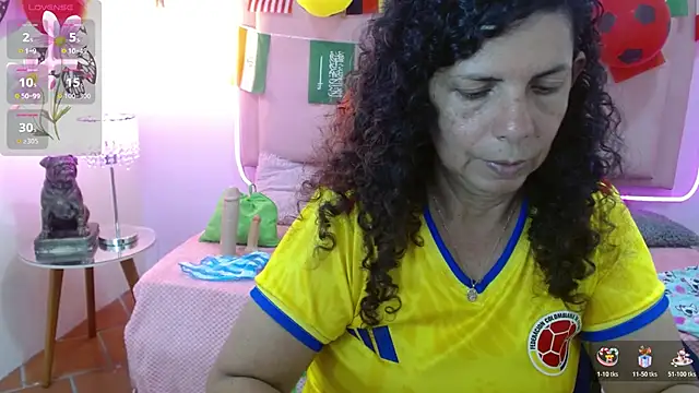 Snapshot of sila_bolum chatting on June 27, 2026, 5:40 pm sila bolum online show from June 27, 2026, 5:40 pm