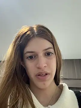 Snapshot of Nora_Vennucci chatting on July 13, 2026, 4:48 am Nora Vennucci online show from July 13, 2026, 4:48 am