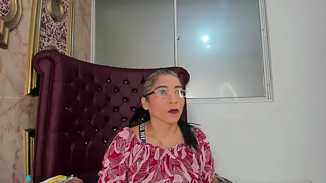 mature bigass   online show from January 15, 2025, 12:36 pm