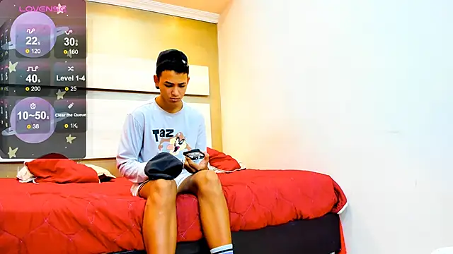 StrawwBoys online show from January 23, 2025, 10:22 am