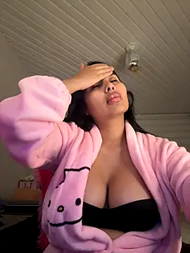 Anily Lovely online show from September 12, 2025, 11:04 pm