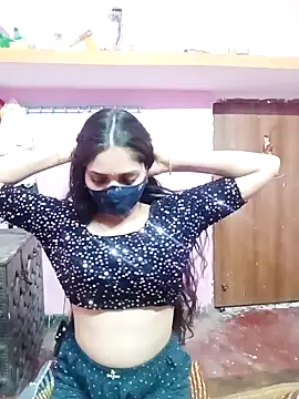 Snapshot of Cute-Simmi chatting on December 15, 2024, 1:00 pm Cute-Simmi online show from December 15, 2024, 1:00 pm