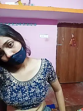 Snapshot of Cute-Simmi chatting on January 10, 2025, 4:30 pm Cute-Simmi online show from January 10, 2025, 4:30 pm