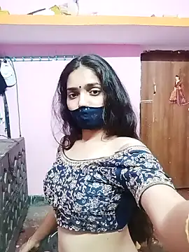 Snapshot of Cute-Simmi chatting on January 18, 2025, 11:43 am Cute-Simmi online show from January 18, 2025, 11:43 am