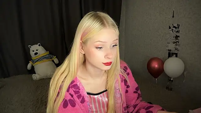 lisa barbie online show from December 23, 2024, 4:12 am