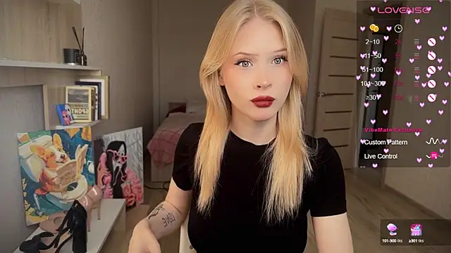 lisa barbie online show from September 28, 2025, 8:20 am