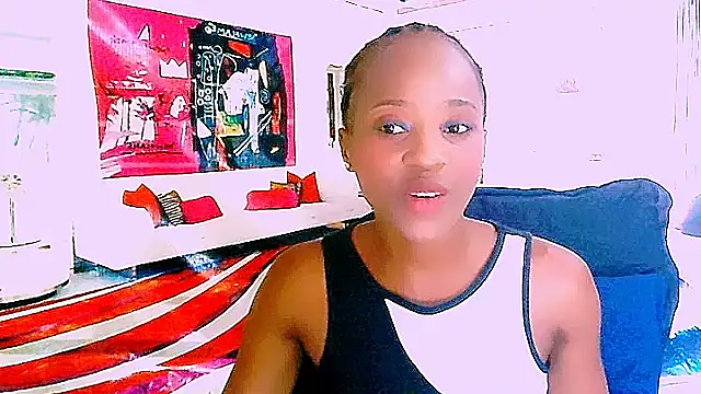 EbonyCreamy69 online show from January 9, 2025, 1:13 pm