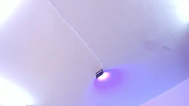 Amy Kiitty  online show from November 22, 2025, 1:10 pm