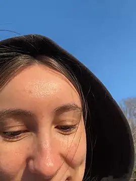 viviandaimond1 online show from February 28, 2025, 1:47 pm