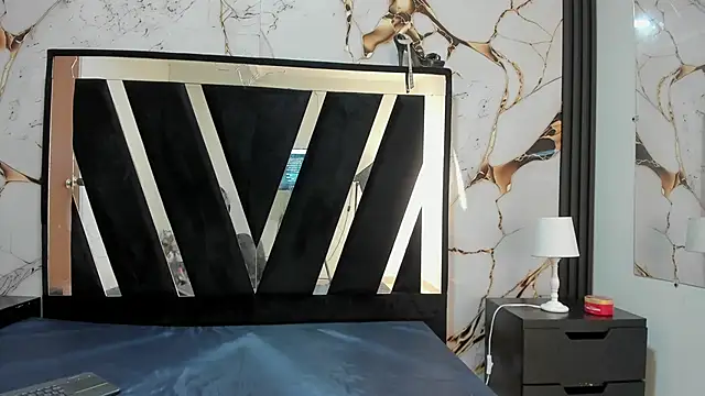 KarinaSimonz online show from October 10, 2025, 7:35 pm