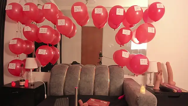 KarinaSimonz online show from February 14, 2026, 9:55 pm