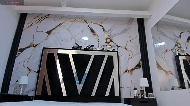 KarinaSimonz online show from February 24, 2026, 9:24 pm