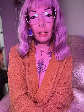 GoldieBakeman online show from February 16, 2026, 6:04 pm