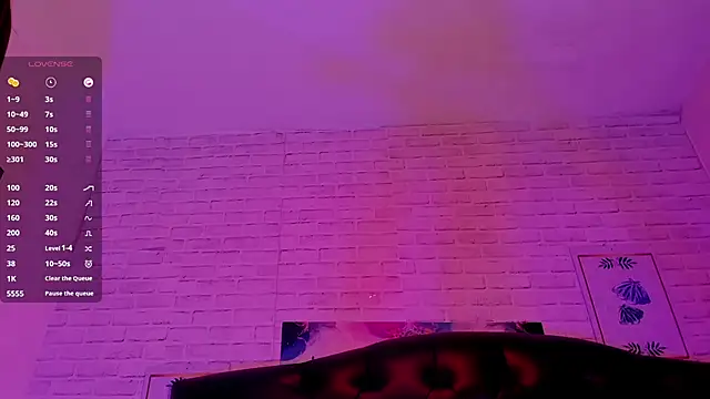 Snapshot of _Chartlotte chatting on February 26, 2025, 12:27 am  Chartlotte online show from February 26, 2025, 12:27 am