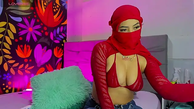 Sweet hot mia online show from February 25, 2025, 7:47 pm